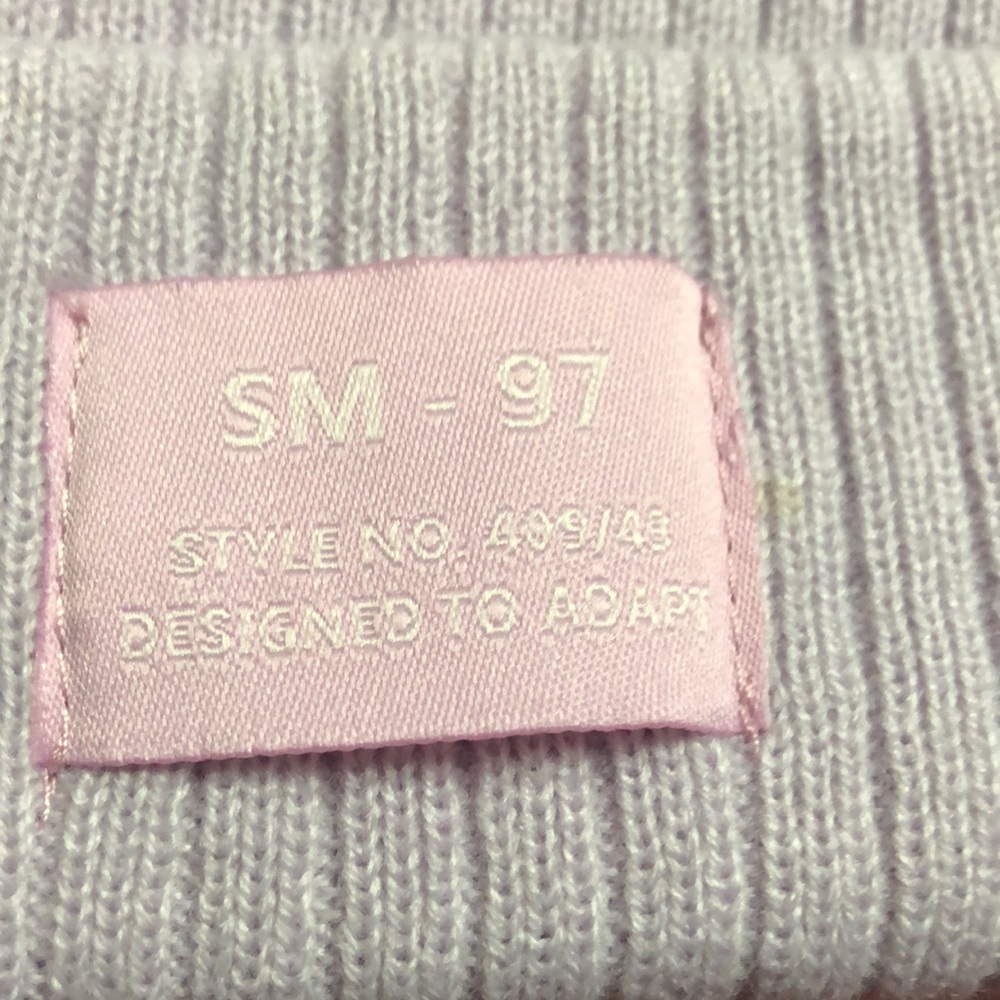 Beanie - Picture 2 of 3